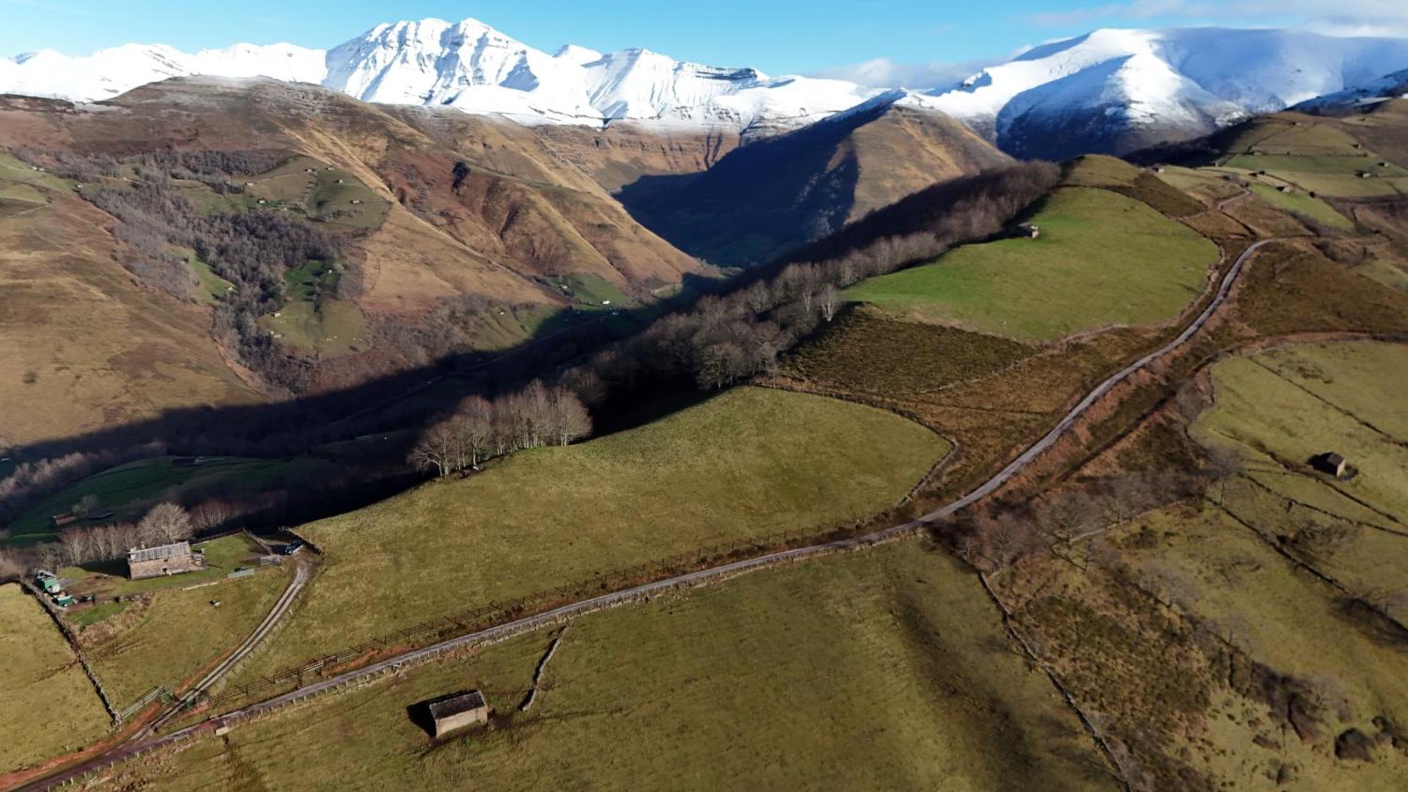 La Cabana Mirador De Los Valles Pasiegos Vega de Pas Kültér fotó